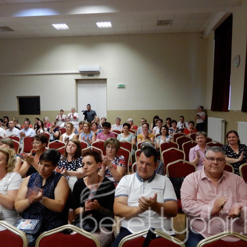 Köszönjük Berettyóújfalu 33